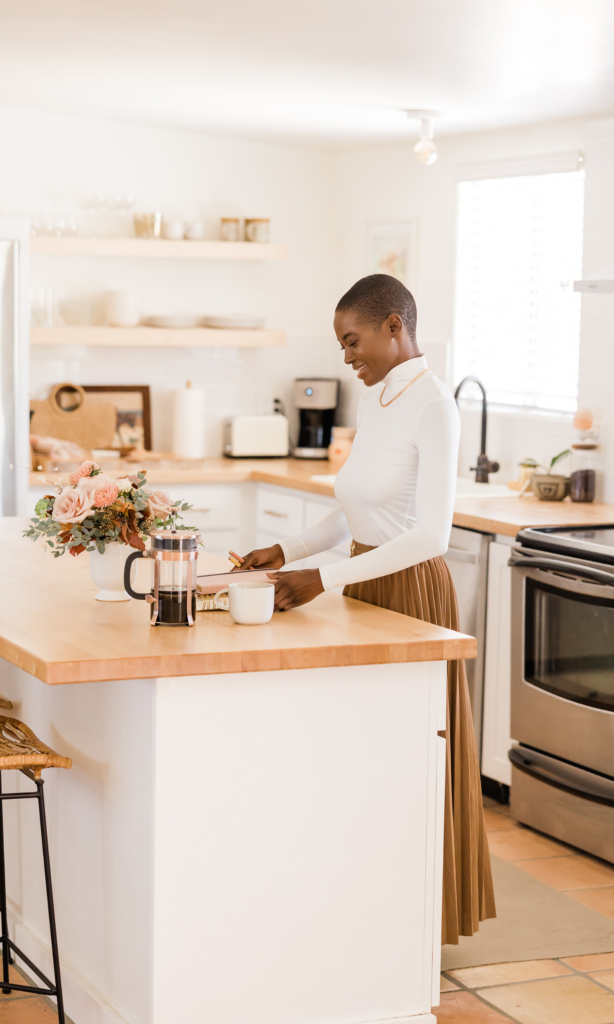 How To Be More Productive At Home - 10 Effective Tips - LIFE PRETTIFIED