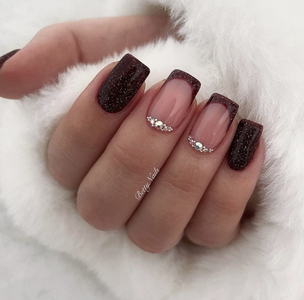 burgundy nail designs with rhinestones