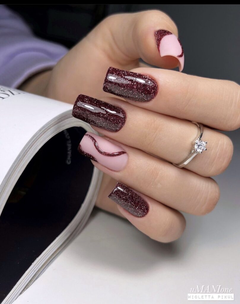 burgundy nails square