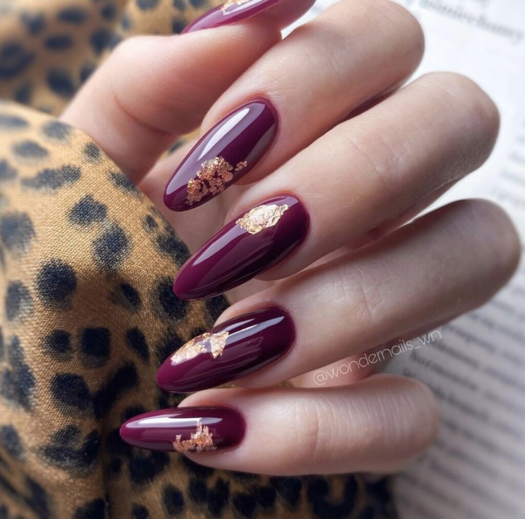 burgundy nails almond shape