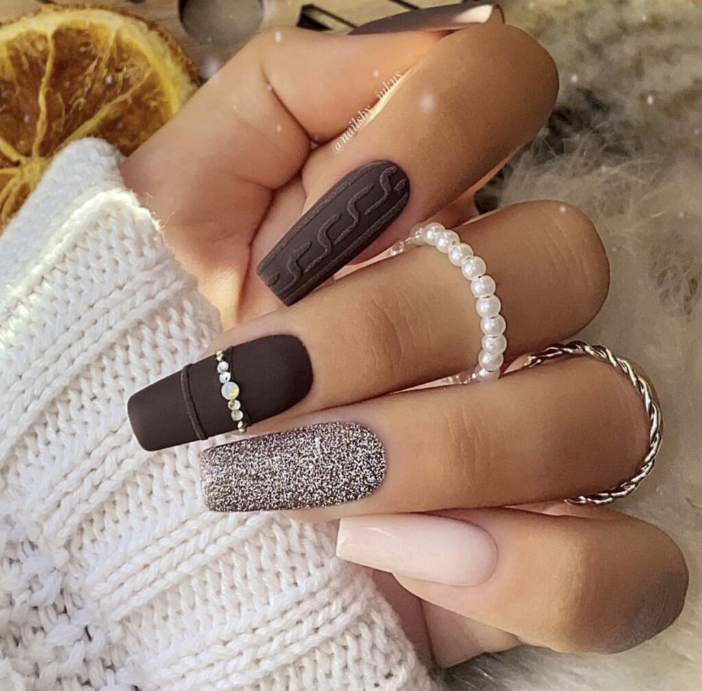 winter nails matte