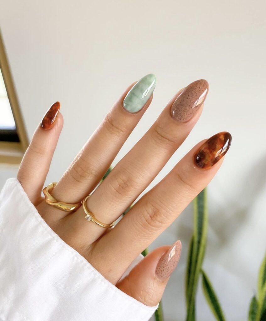 cute fall nail ideas