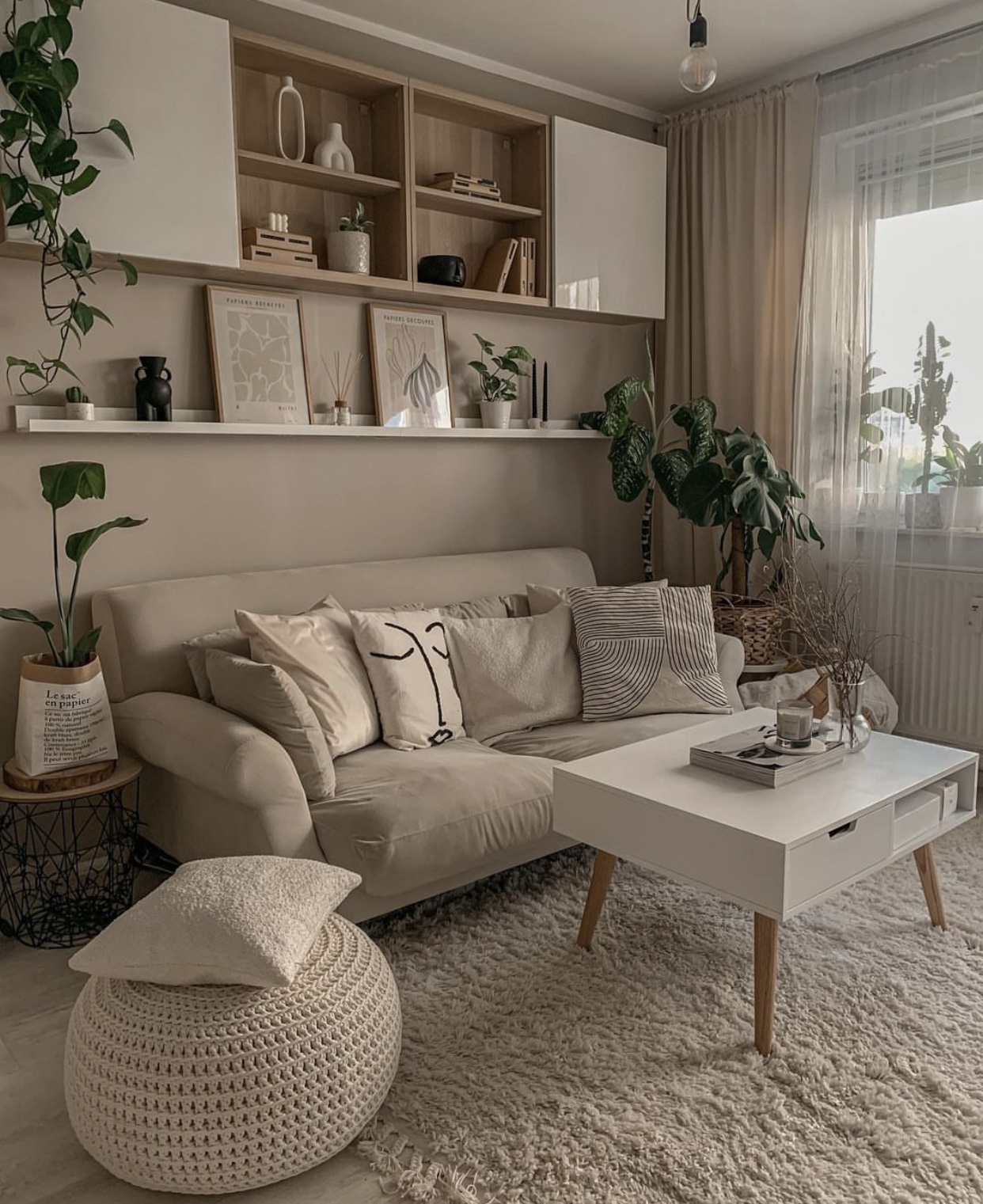 25 Very Small Living Room Ideas That are Stylish and Functional