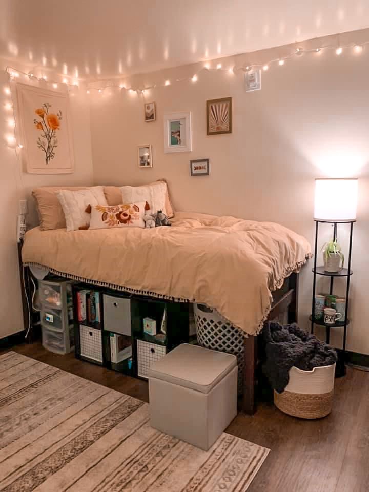 small dorm room ideas