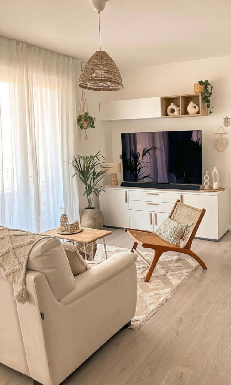 small living room ideas with TV