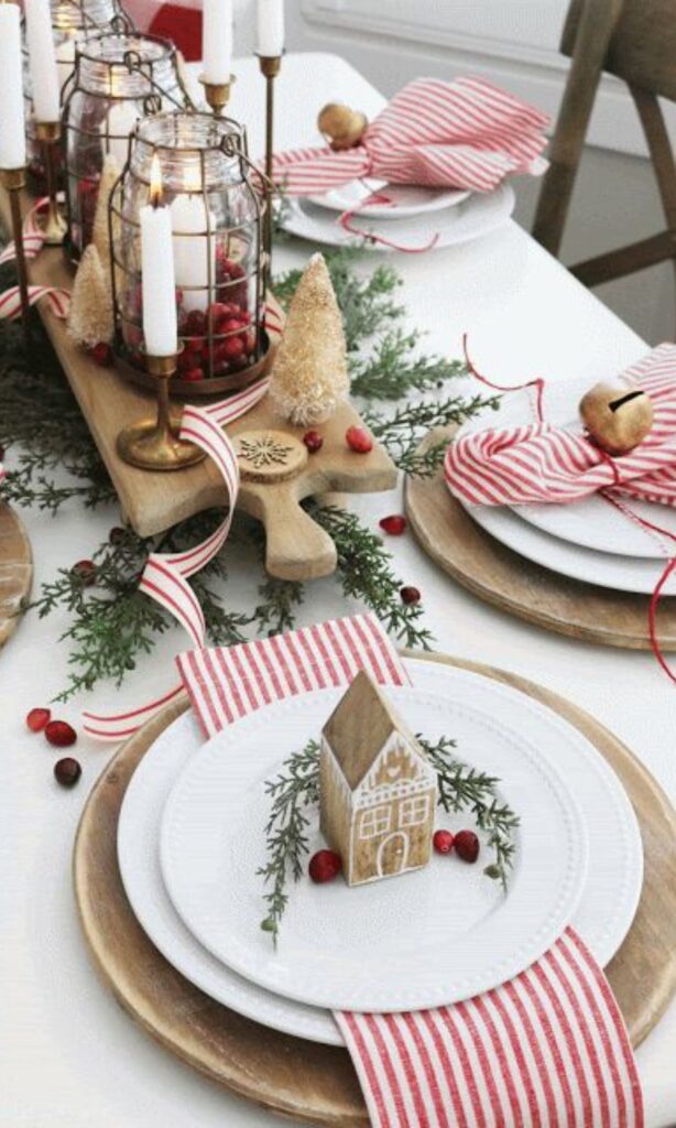 elegant Christmas table settings