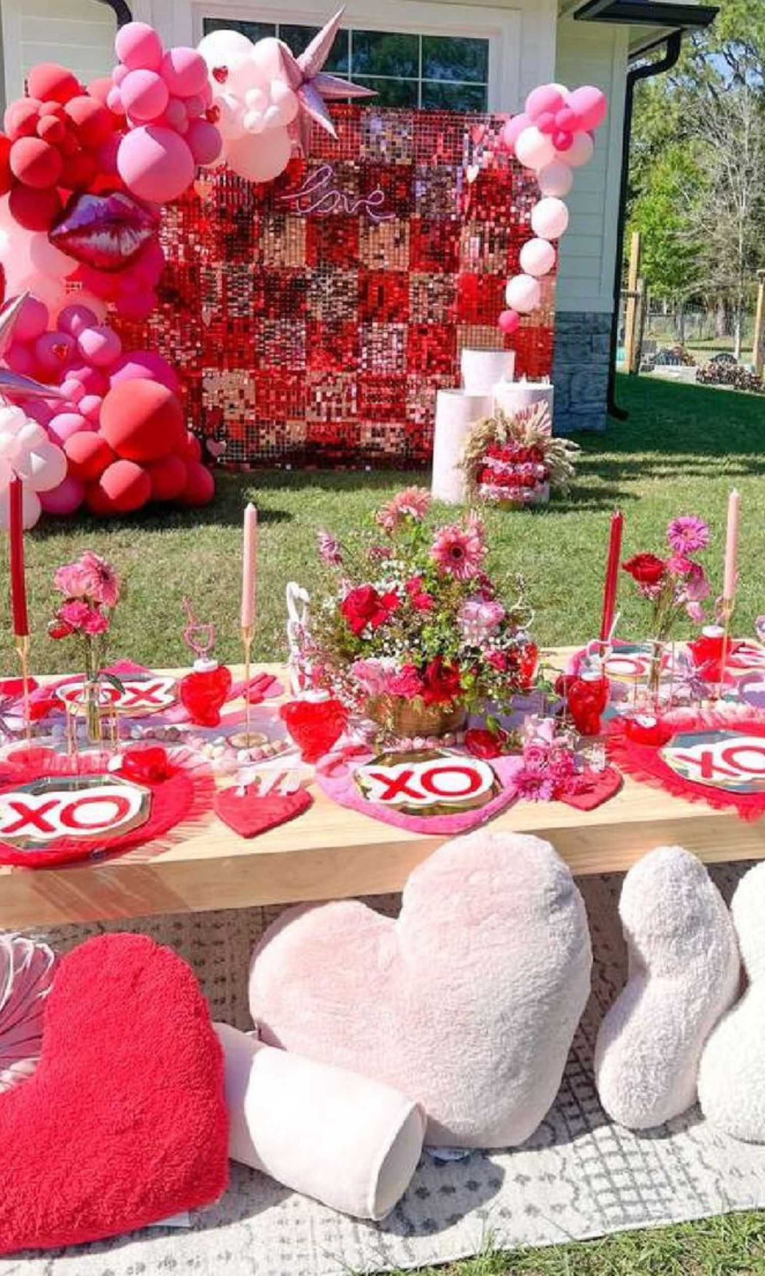 17 Insta-Worthy Galentine’s Party Ideas Your Friends Will Love