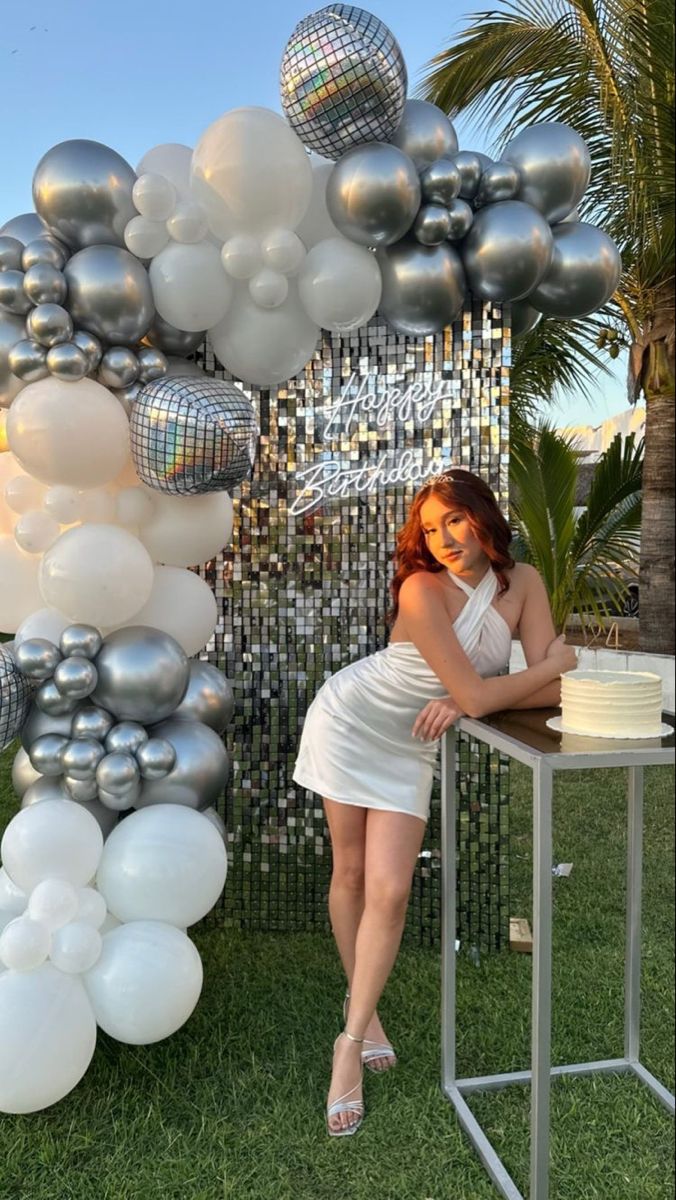 35 Super Cute 18th Birthday Party Ideas You Have To Recreate