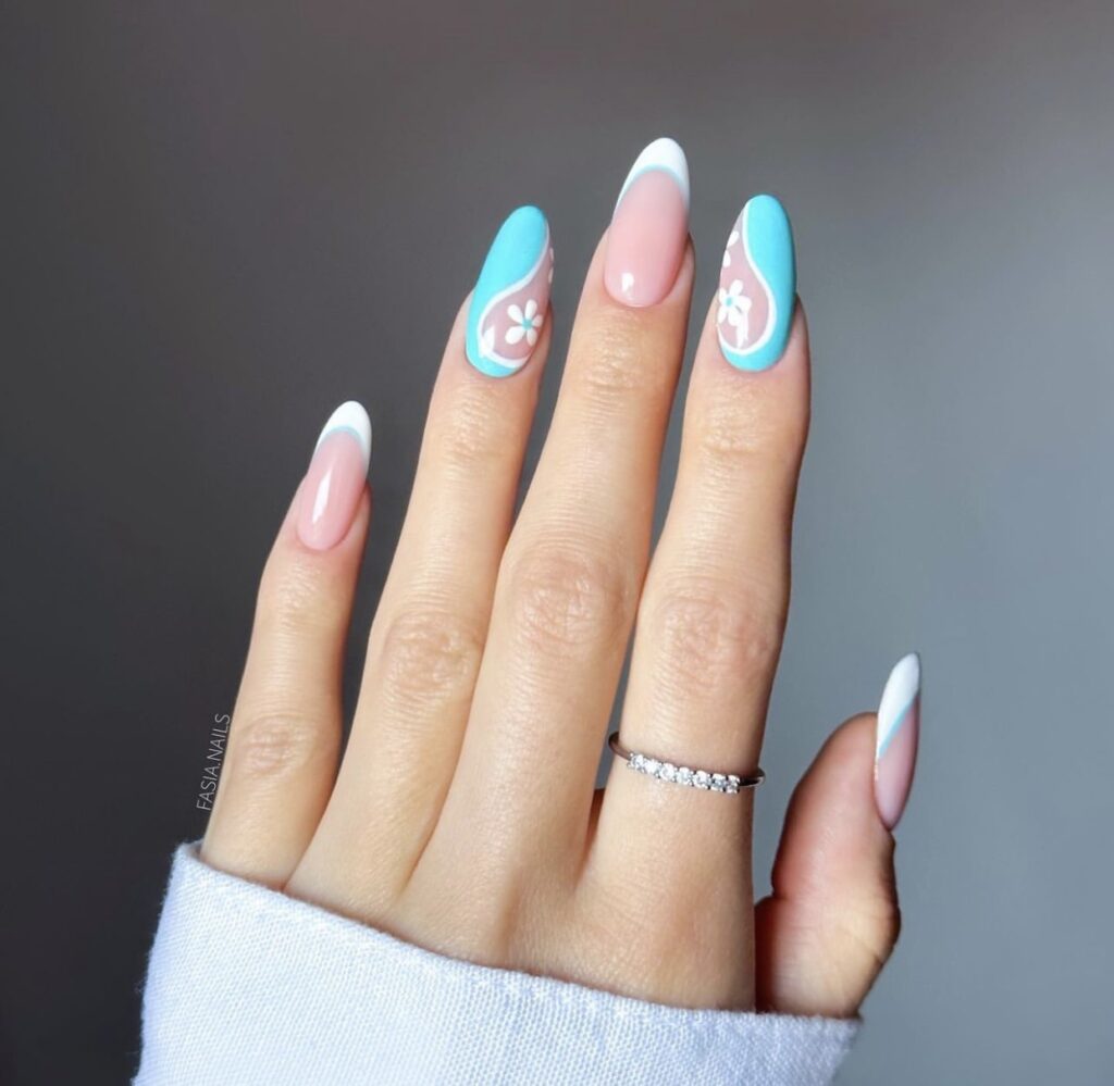 blue short spring nails