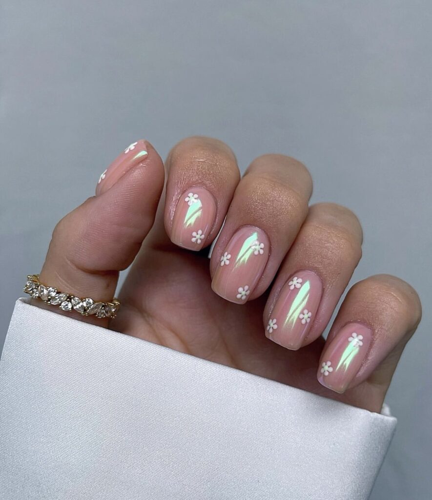 minimalist short spring nails