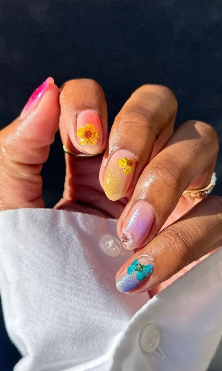 short spring nail inspo