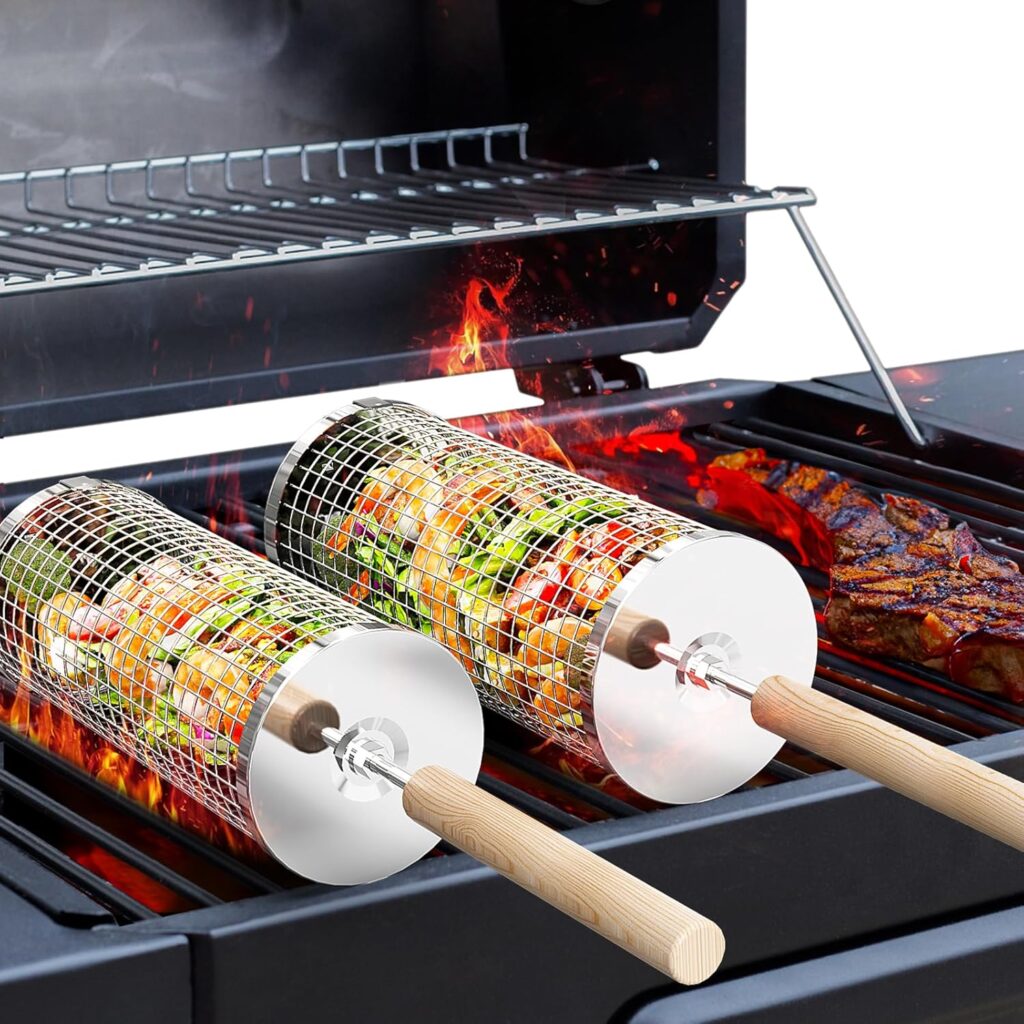 Rolling grill baskets