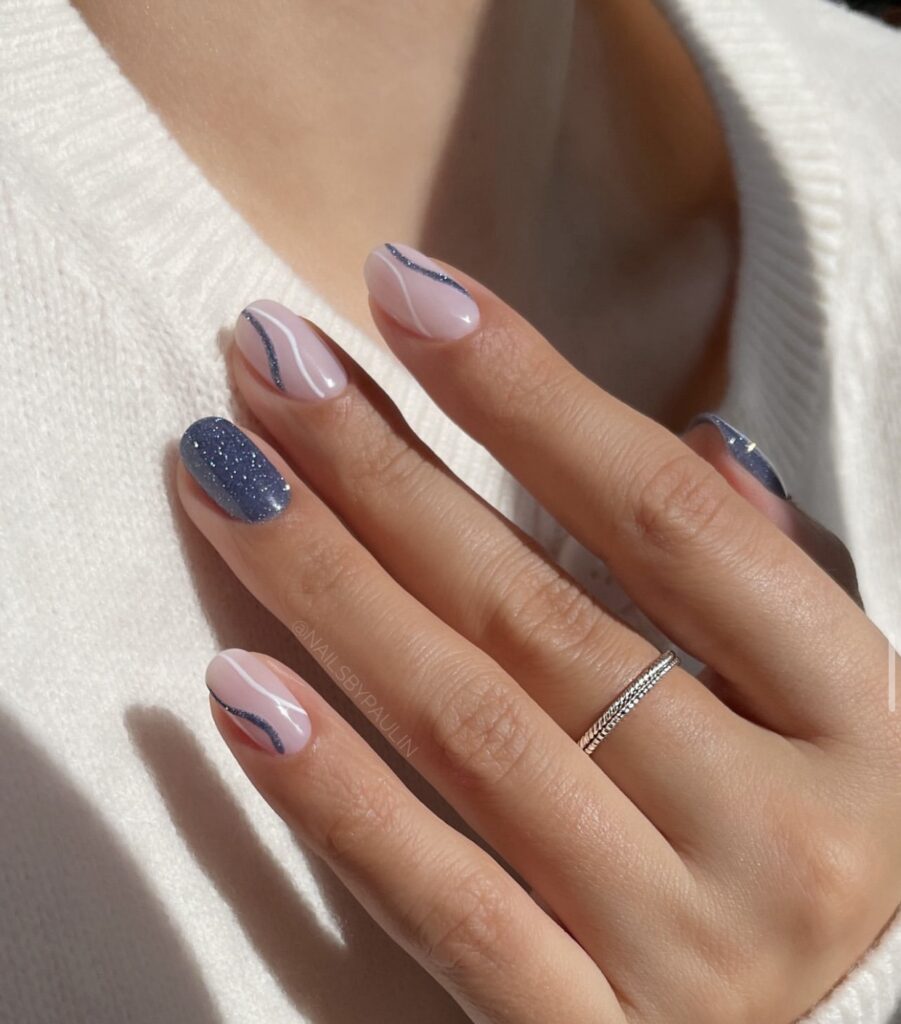 Short winter nails 2025