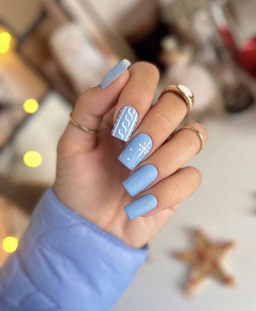 Blue winter nails