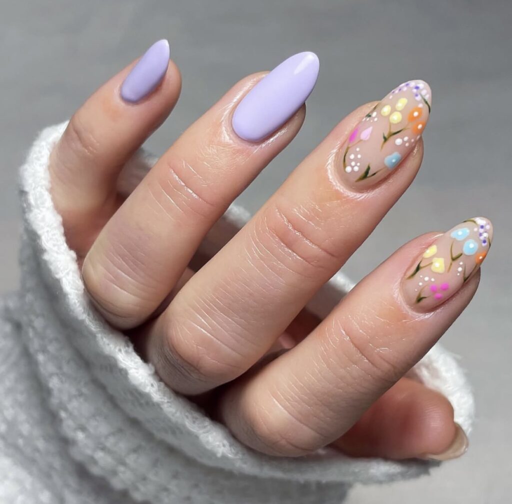 pastel nails with flowers