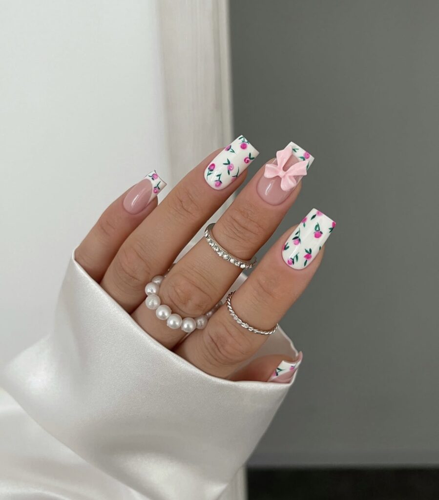 coquette nails