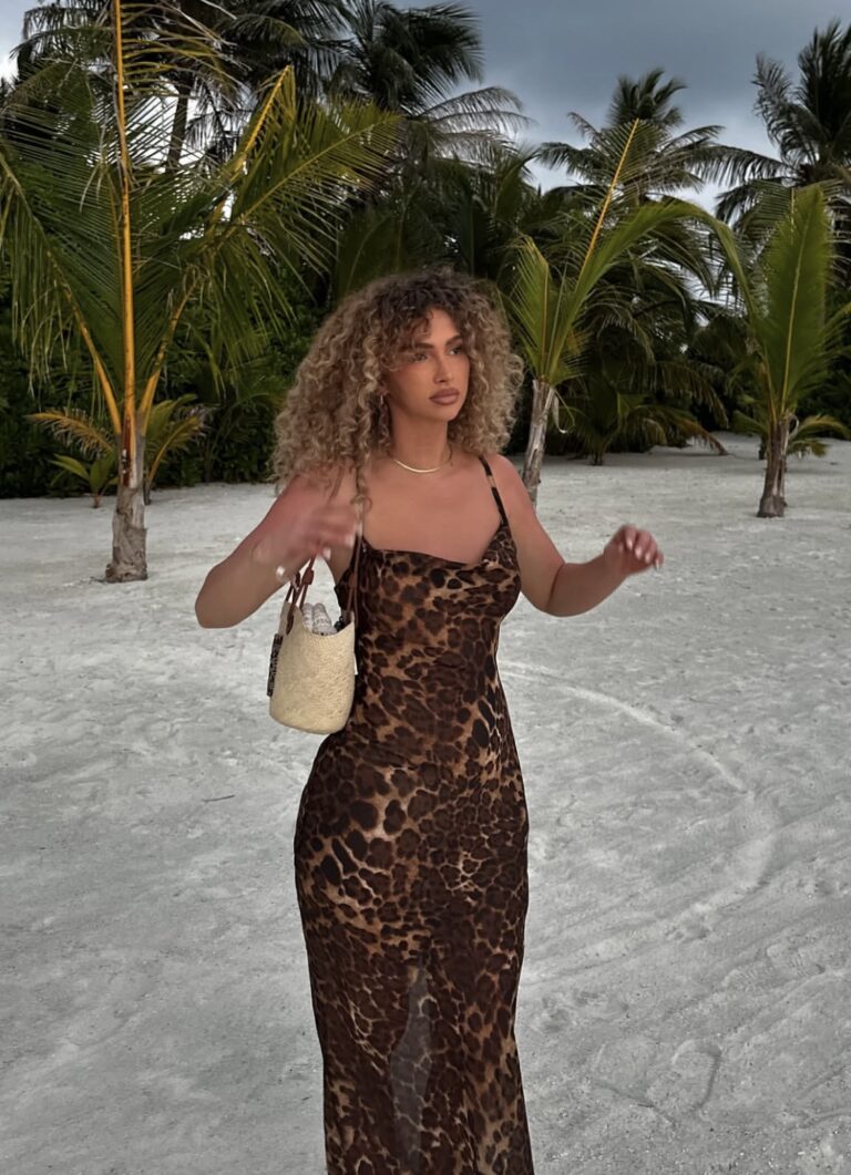 beach vacation outfit ideas