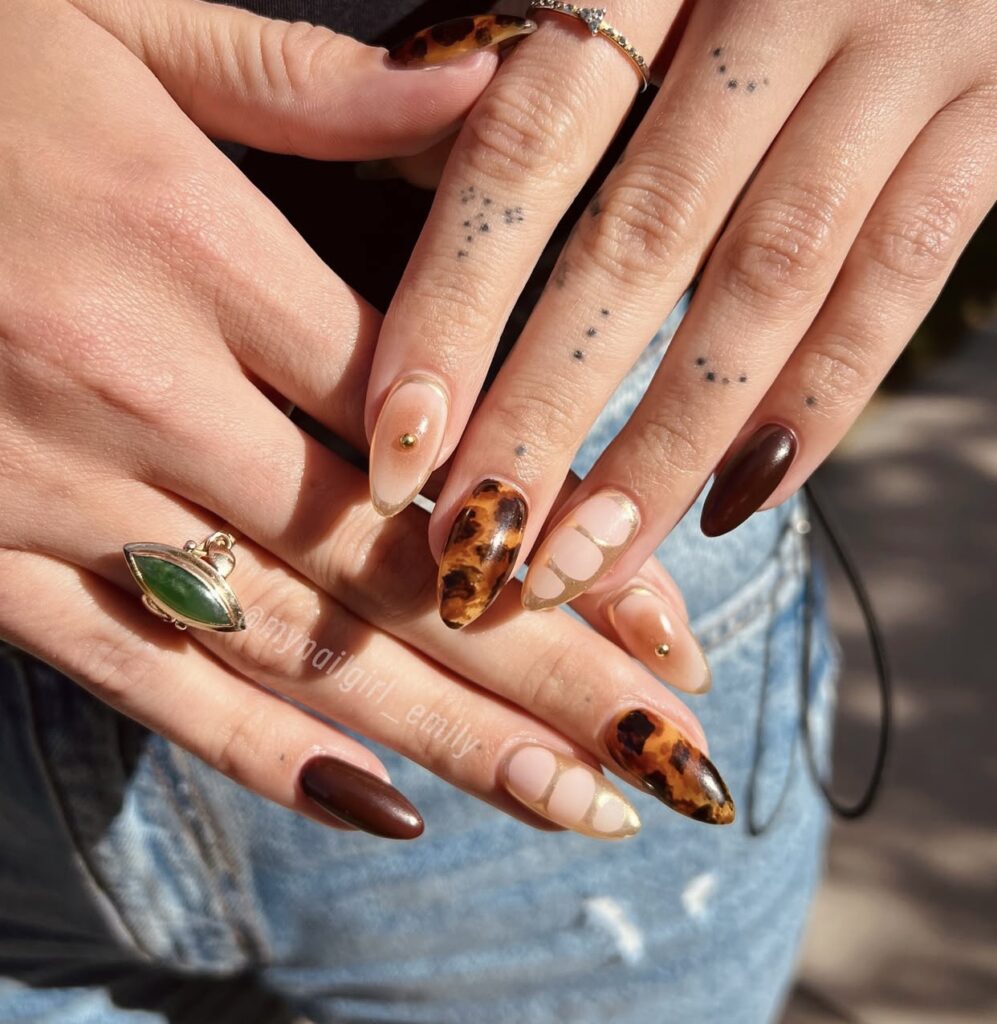 thanksgiving nails turkey