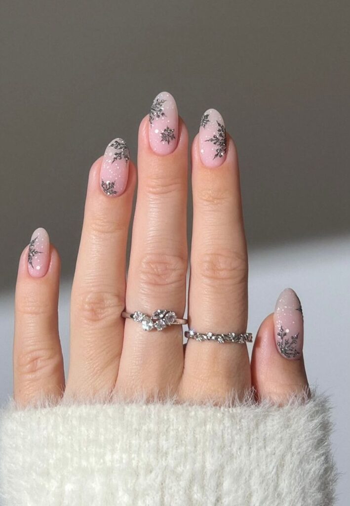 new years nails short