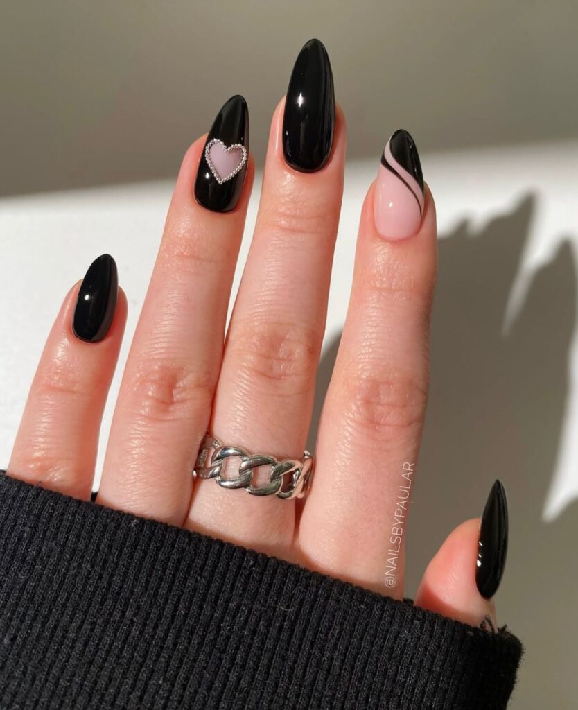 black valentines day nails