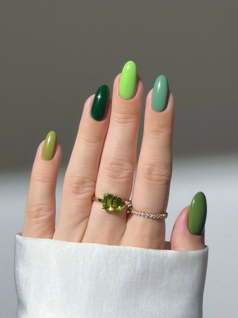 easy st patrick's day nails