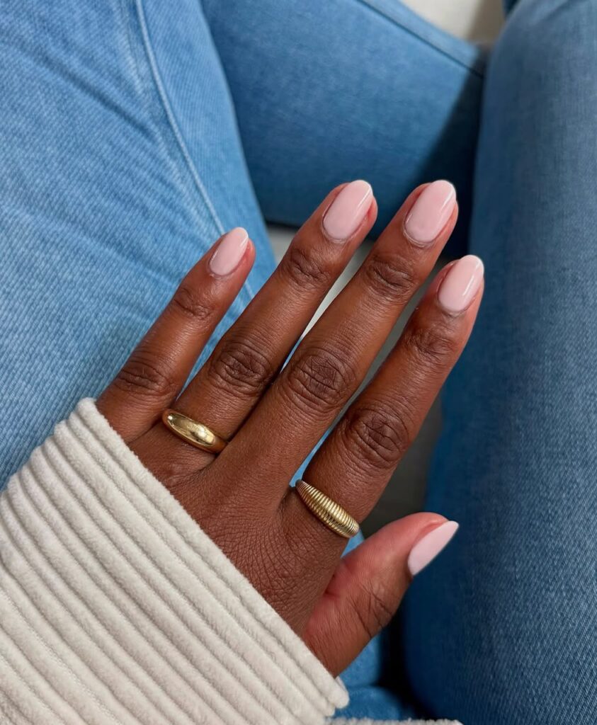 august nail inspo
