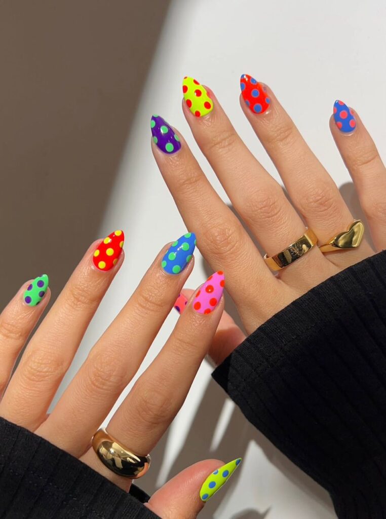 bright summer nail ideas