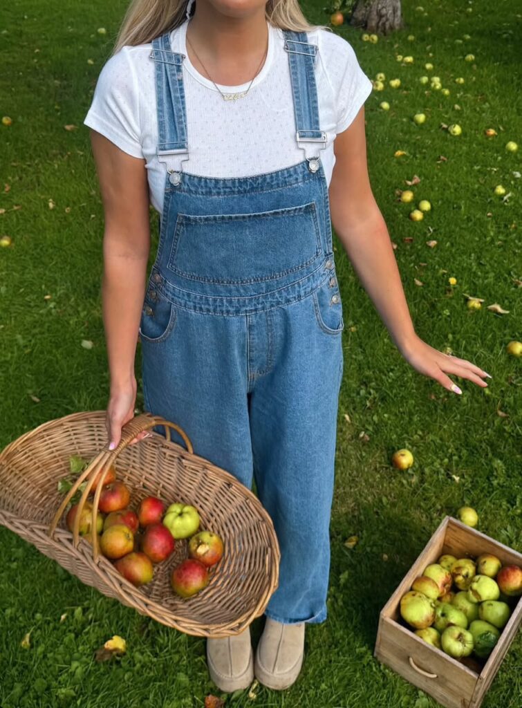 apple orchard outfits