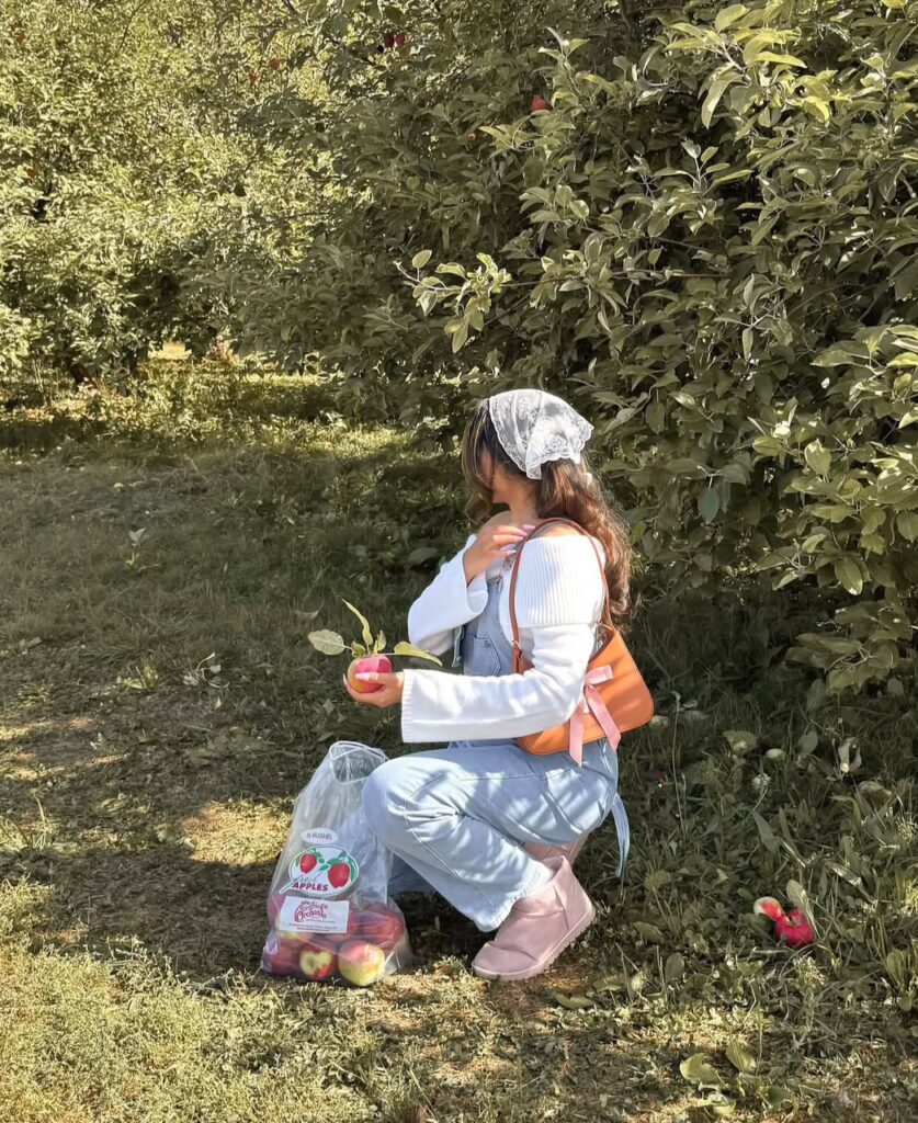 what to wear for apple picking